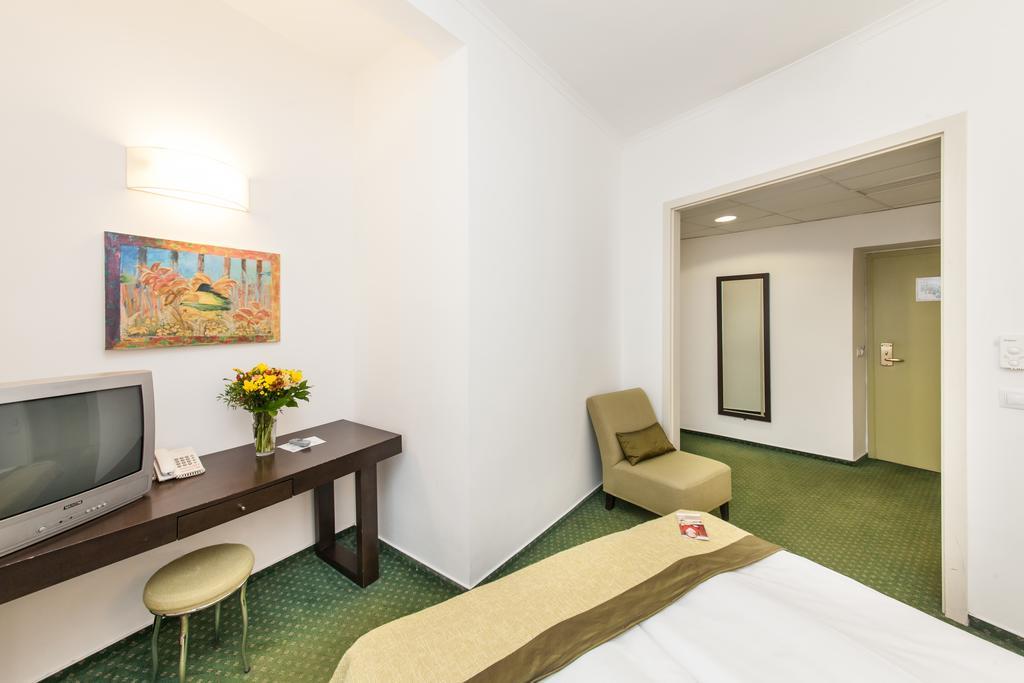 Hotel Vitkov Prága Kültér fotó